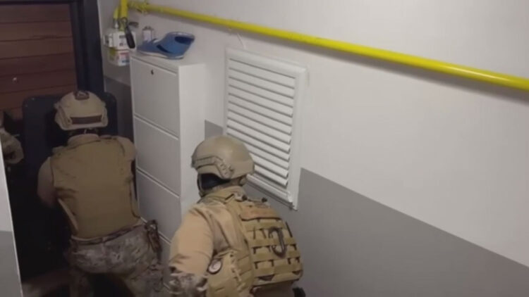 İstanbul'da suç örgütüne operasyon: 5 gözaltı