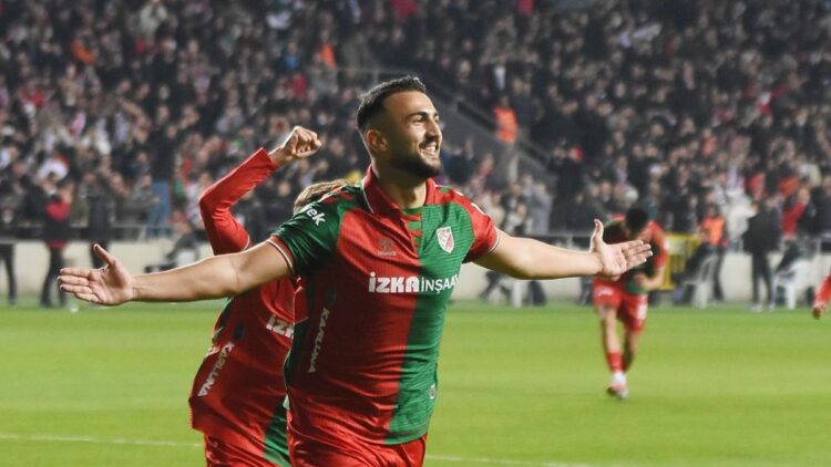 Karşıyaka seriyi sürdürecek