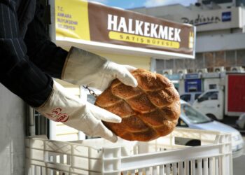 Halk Ekmek'in mobil fırın uygulaması Şentepe’de Başkentlilerle buluşacak