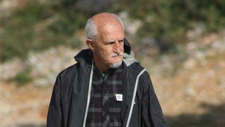 Merdivenden düşüp öldü