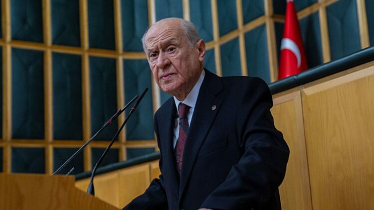 Müzakere kisvesiyle İran'a tuzak kuruldu 