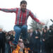 Nevruz ateşinden atlayıp demir dövdüler