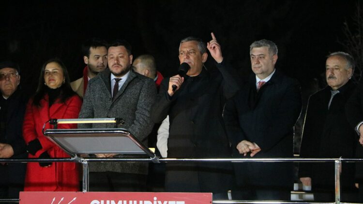 Özgür Özel, Bolu mitinginde konuştu: Tanju Özcan'a güveniyoruz