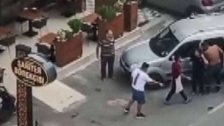 Pendik'te börekçideki taciz kavgası davasında duruşma ertelendi