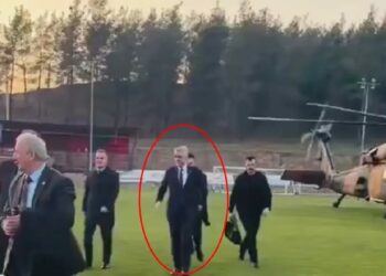 Sağlık Bakanı Kemal Memişoğlu, iftara askeri helikopterle gitti!