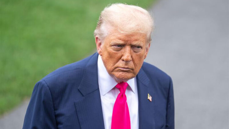 Trump: İran'a daha önce hiç görülmemiş bir güçle karşılık veririz