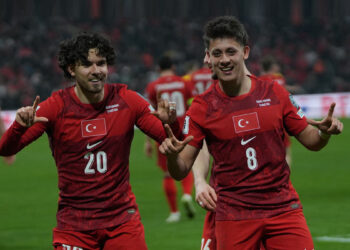 Türkiye Romanya'yı 1-0 yendi; Dünya Kupası'na bir adım kaldı