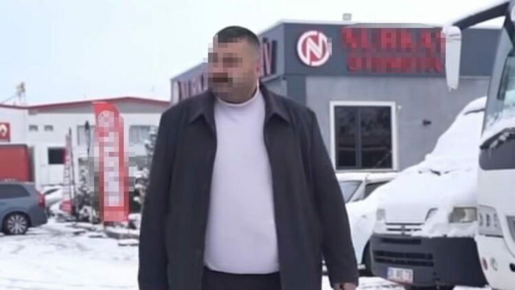 Tartıştığı eşini tabancayla öldürdü