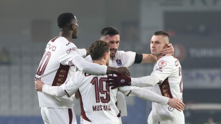 Trabzonspor kupada çeyrek finale yükseldi