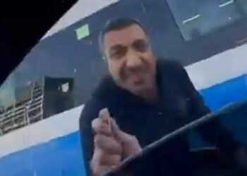 Yol verme tartışmasında aracın camını kıran sürücüye 180 bin lira
