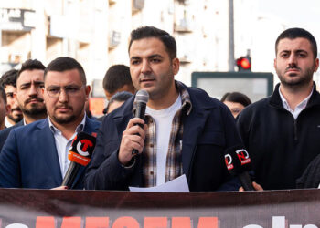 Kalıcı barışın ön koşulu, tam ve eksiksiz demokrasidir