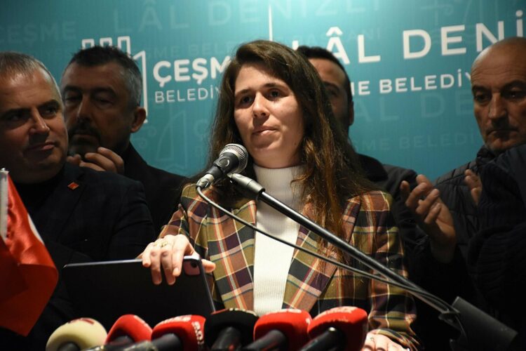 Lal Denizli: Hiçbir zaman bana inananların başını öne eğdirmem
