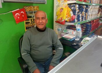 Hatay'da kimliğini açıklamayan hayırsever, 80 kişinin bakkal borcunu ödedi