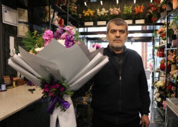 Kayseri'de çiçekçilerde 8 Mart mesaisi