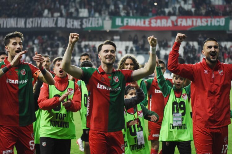 Karşıyaka ile Uşakspor kritik maçta rakip