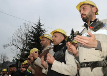 Grizu patlamasında ölen 103 madenci, facianın 43’üncü yıl dönümünde dualarla anıldı