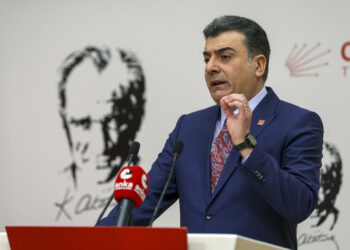 CHP’li Emre: Duruşma salonu yakınında dayanışma merkezimiz olacak