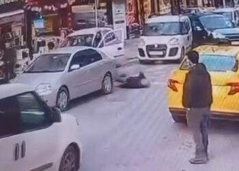 Bahçelievler'de park yeri kavgasında darbettiği sürücüyü ağır yaralayan taksici tutuklandı