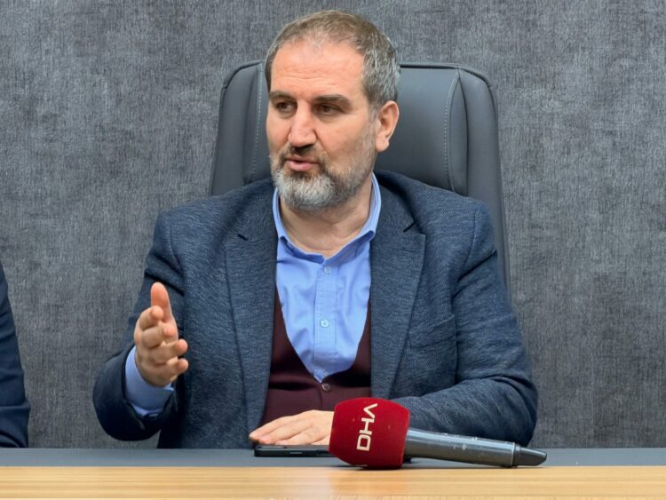 AK Partili Şen: 2 anne de çocuğuna aynı duayı okuyor