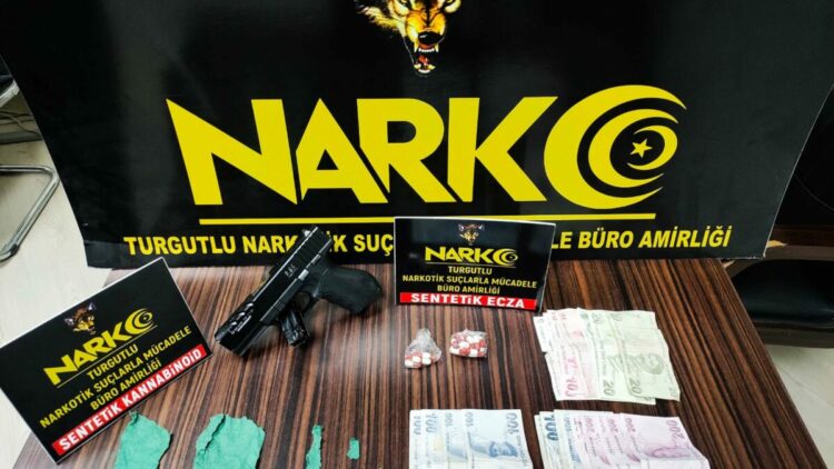 Manisa'da uyuşturucu operasyonu; 3 tutuklama