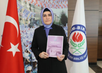 Bir-Sen: Kadınlar için haftalık çalışma süresi 4 güne düşürülmelidir