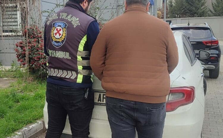 Beylikdüzü'nde aracın önünü kesip tehdit eden şoföre 183 bin lira ceza