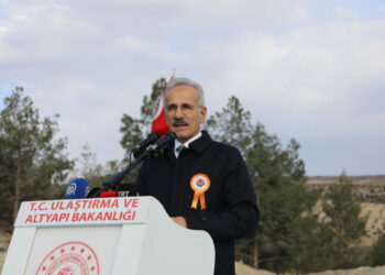 Bakan Uraloğlu: Barış, itidal ve diyalog önceliğimiz