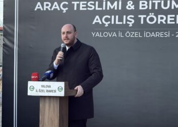 AK Parti'li Büyükgümüş: Siyasi rekabetin yeri ayrı, millete hizmet üretmenin yeri ayrıdır