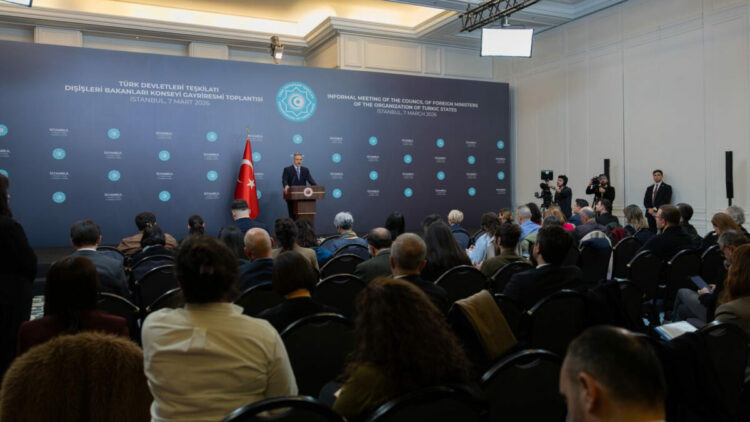Bakan Fidan: Türkiye etrafındaki ateş çemberine rağmen huzurunu, güvenliğini ve istikrarını korumaktadır