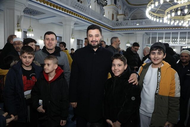 ‘Gençlik Uyanıyor, Ailecek Duada Buluşuyor’ projesinde 10 haftayı tamamlayan gençler ödüllendirildi