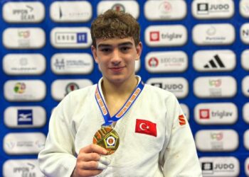 Mustafa Berat Şimşek, Portekiz’de Avrupa Şampiyonu oldu