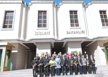 Bakan Çiftçi, İçişleri Bakanlığı teşkilatlarında görev yapan kadın personelleri kabul etti