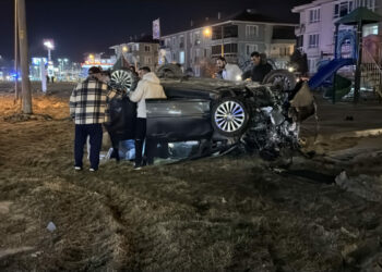 Kütahya’da takla atan otomobilin sürücüsü yaralandı