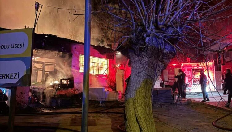 Aydın’da müstakil evde çıkan yangın söndürüldü