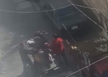 Kasımpaşa’da aracına çarpan motokuryeyi darbetti; 'Yarım saat sonra görürsün' diyerek saldırdı