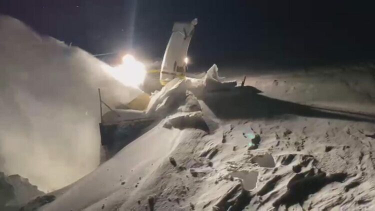 Metrelerce kalınlıktaki karla mücadele