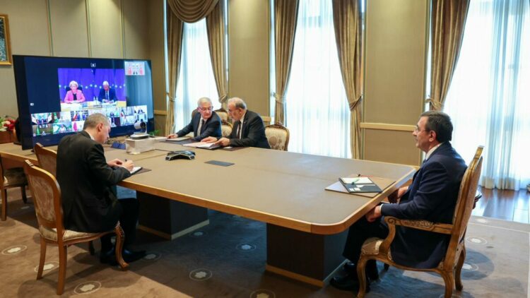 Cumhurbaşkanı Yardımcısı Yılmaz, Çevrimiçi Liderler Toplantısı'na katıldı
