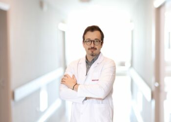 'Kolon kanserinden korunmak için 5-10 yılda bir kolonoskopi yapılmalı'