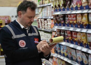İzmir'de ramazan ayında fahiş fiyat denetimleri sürüyor