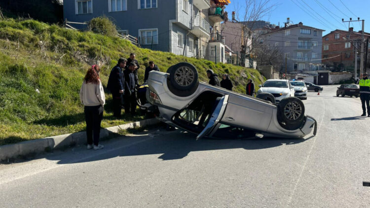 Kütahya’da takla atan otomobilin sürücüsü yaralandı