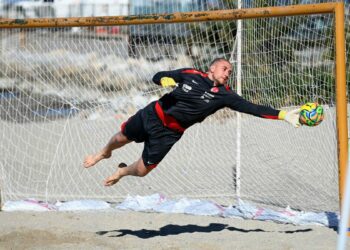 Plaj Futbolu Milli Takımı Kuşadası’nda kampa girdi