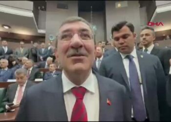 Cumhurbaşkanı Yardımcısı Cevdet Yılmaz, gazetecilerin sorularını yanıtladı