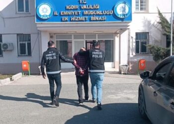 20 yıl hapisle aranan hükümlü İran’dan Türkiye’ye kaçak girerken yakalandı