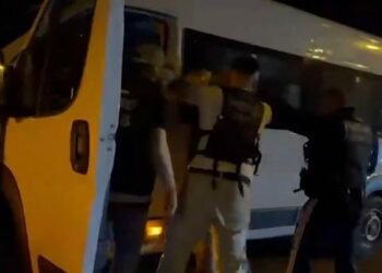 İzmir'de 1,3 ton uyuşturucu madde ele geçirildi