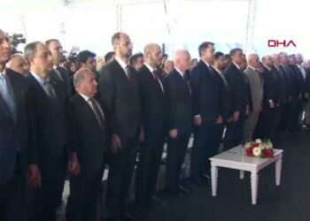 Bakan Kurum Kağıthane'deki kentsel dönüşüm kura töreninde konuştu - 1