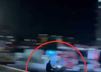 Motosikleti ön tekerini kaldırarak kullanan sürücüye 21 bin 694 lira ceza