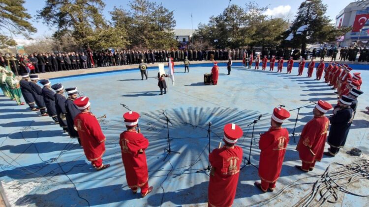 Erzurum’un düşman işgalinden kurtuluşu kutlandı