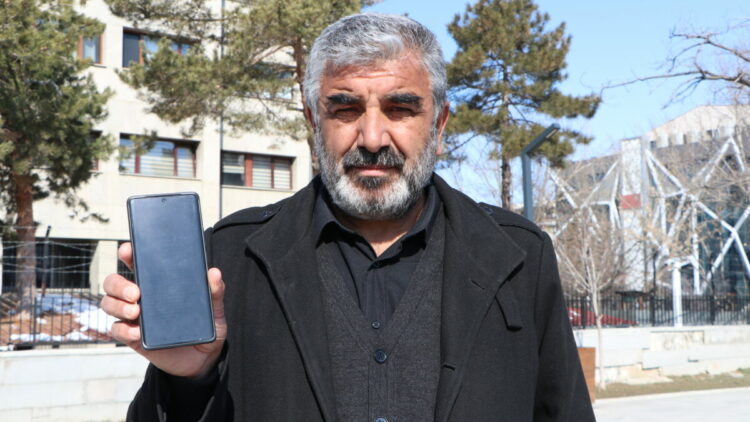 Rojin Kabaiş’in babası: 7 aydır tehdit mesajları alıyorum