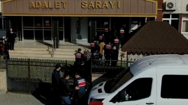 Samsun merkezli yasa dışı bahis operasyonunda 11 şüpheli adliyede