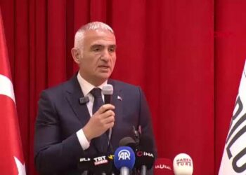 Bakan Ersoy: İstiklal Marşımız yön göstermektedir / Haber eklendi